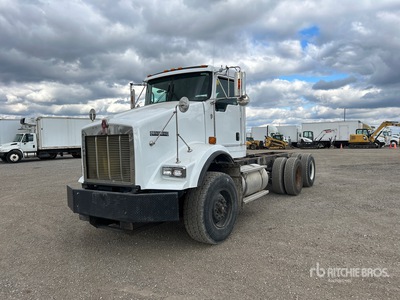 2008 Kenworth T800 6x4 Cab and Chassis