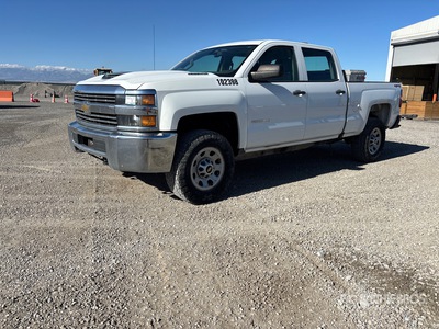 2017 Chevrolet Silverado 2500HD 4x4 Crew Cab Pickup