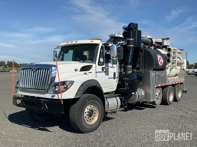 Vacuum Tanker Trucks