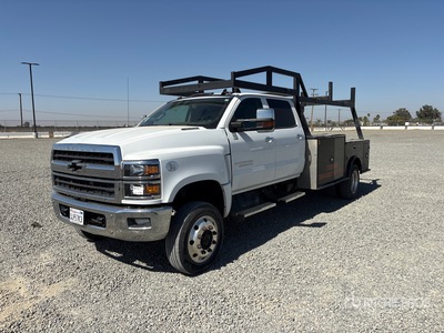 2021 Chevrolet 4500 4x4 Crew Cab Ciężarówka użytkowa