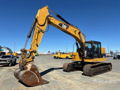2013 Cat 328D LCR Tracked Excavator