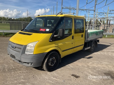 2014 Ford Transit 4x2 Crew Cab Pickup