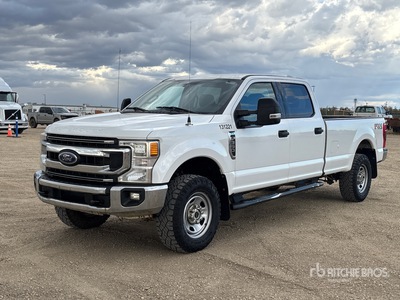 2021 Ford F-350 XLT 4x4 Crew Cab Pickup