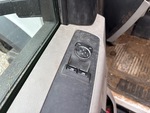 Cab with Window Controls