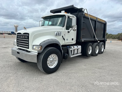 2020 Mack Granite 8x4 Tri/A-kiepwagen