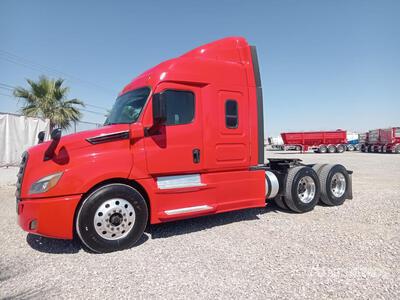 2020 Freightliner Cascadia 126 Tractocamion con Dormitorio / 3- Achs Sattelzugmaschine mit Schlafkabine