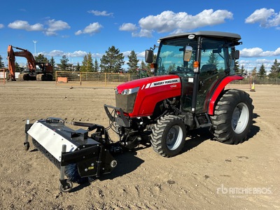 2014 Massey Ferguson 1742 4WD Utility Tractor