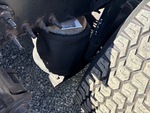 4 Underbody - Truck with