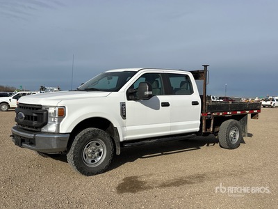 2020 Ford F-350 XL 4x4 Crew Cab Flatbed Truck