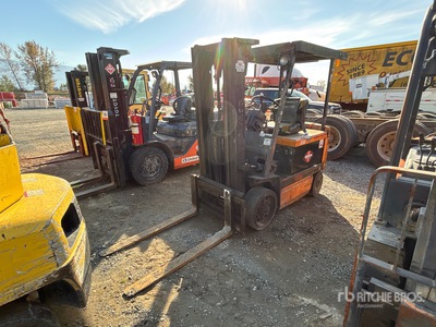 1994 Toyota 30-5FBCH25 4700 lb Electric Forklift (Inoperable)