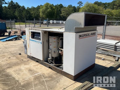 Ingersoll-Rand Ssr-HP100 126 cfm Skid-Mounted Air Compressor
