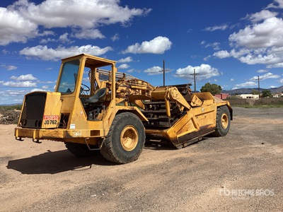1980 John Deere 762 Motor Scraper