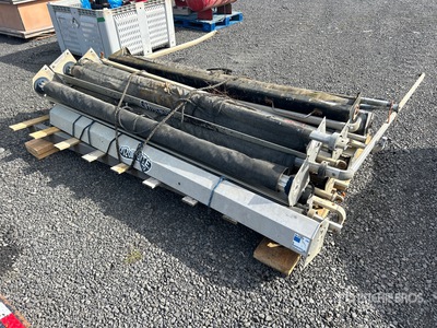 Quantity of Manual Roll Tarps