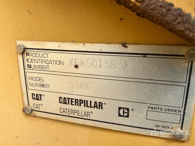 1999 Cat 938G جرافة
