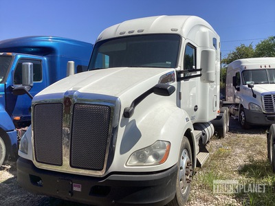 2020 Kenworth T680 6x4 تراكتور شاحنة كابينة النوم (ثنائية المحور)
