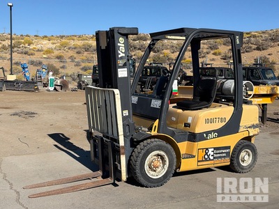 Yale GLP050VXEVSE084 3950 lb Pneumatic Tire Forklift