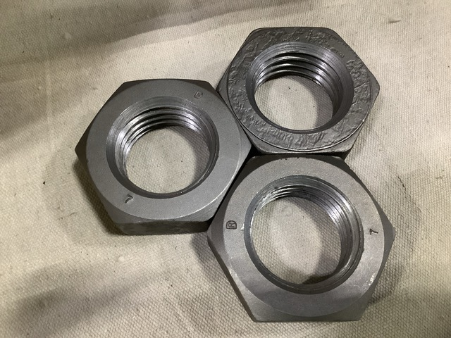 (48) Nuts (48) Nuts