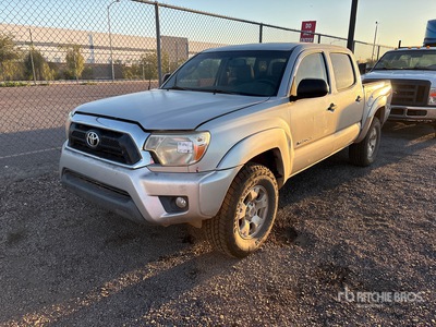 2012 Toyota Tacoma TRD Off-Road 4x4 Crew Cab بيك اب