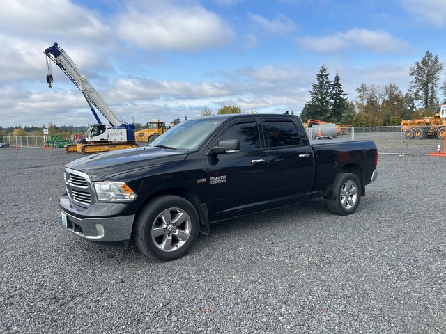 2015 Ram 1500 Big Horn 4x4 Crew Cab Pickup