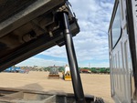 Underbody with Cylindry