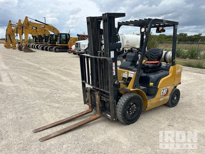 2022 (unverified) Cat GP25N 4700 lb Cushion Tire Forklift