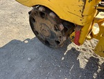 Hydraulics with Drum Vibration Motors