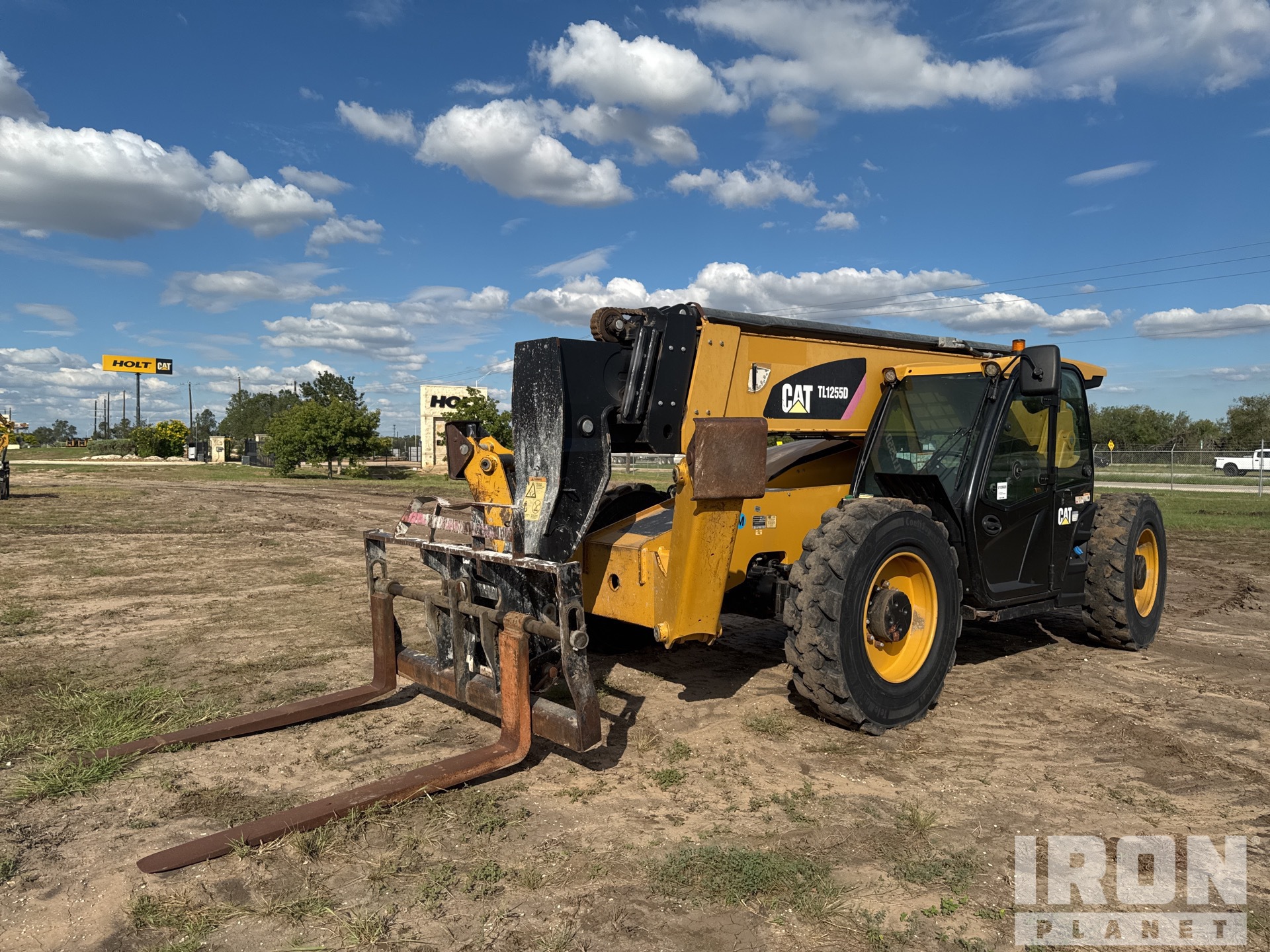 2019 Cat TL1255D Telehandler