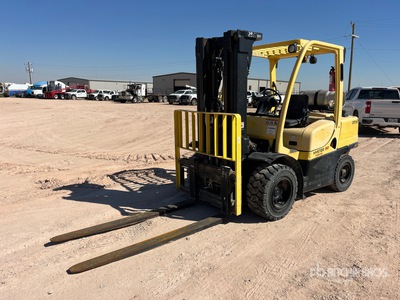 2018 Hyster H90FT 8550 lb Pneumatic Tire Forklift