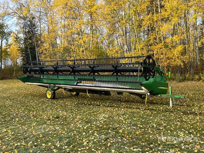 2008 John Deere 930D 30 ft Draper Combine Header