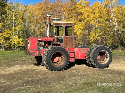 Versatile 145 Articulated 4WD Tractor