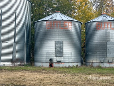 Butler +/- 2400 bu 4 Ring Grain Bin