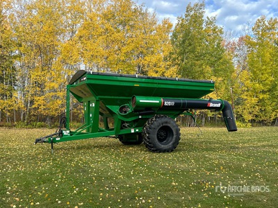 2018 Brandt 820XR 820 bu S/A Grain Cart
