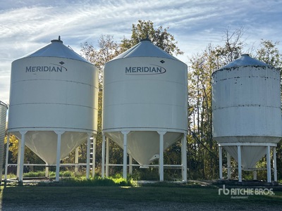 2011 Meridian +/- 3100 bu Smooth Wall Hopper Grain Bin
