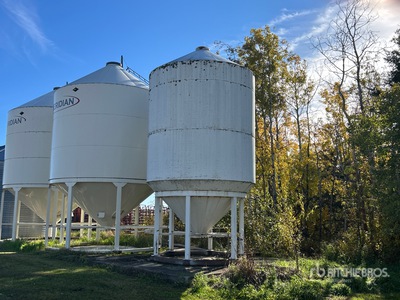 Wheatland +/- 50 ton Fertilizer Hopper Grain Bin