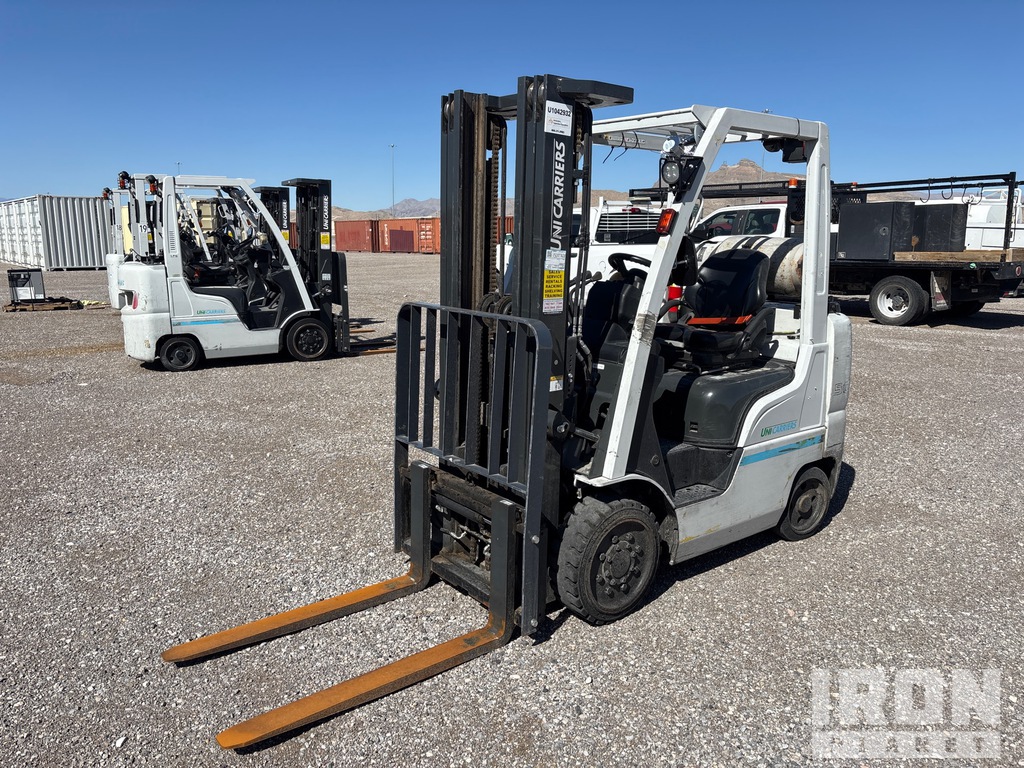 General Appearance - Lift Truck* with Imagen: esquina delantera izquierda