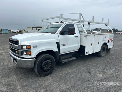2020 Chevrolet Silverado 5500 HD 4x2 Utility Truck