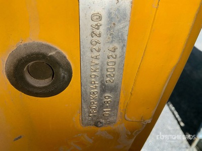 1989 Ford F-800 Water Truck