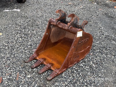 Daequip 24 in Digging Godet d'excavatrice - Fits Kubota ZX50U-5
