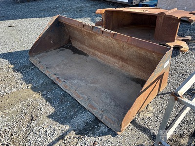 Bobcat 88 in General Purpose Skid Steer Bucket