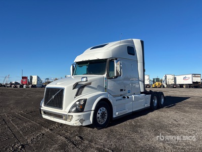 2017 Volvo VNL 6x4 تراكتور شاحنة كابينة النوم (ثنائية المحور)
