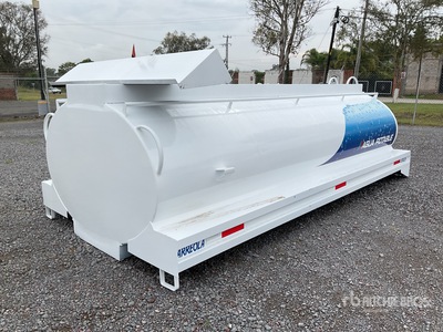 10000 L Tanque de Agua para Montar sobre Camion (Sin Usar) / Water Tank (Unused)