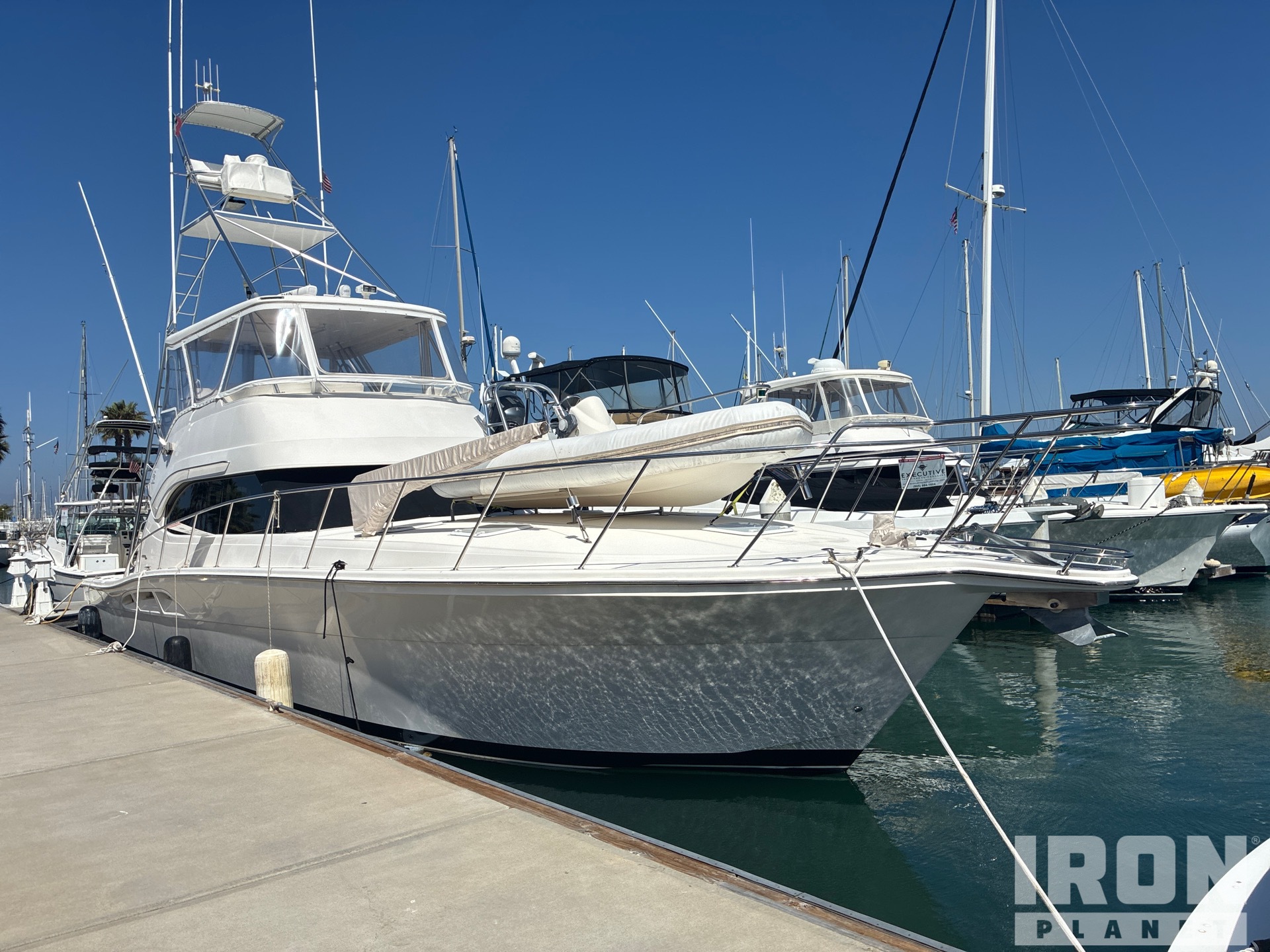 2004 Riviera 51 Convertible / Sport Bateau de pêche