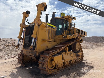 2005 Cat D10T Crawler Dozer (Inoperable)