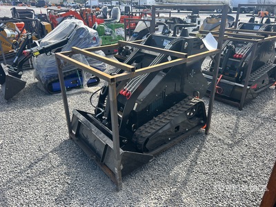 2025 BisonTek BT310 Mini Oruga cargadora compacta (Unused)