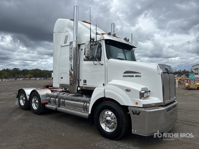 2017 Western Star 5864SS 6x4 T/A Sleeper Truck Tractor