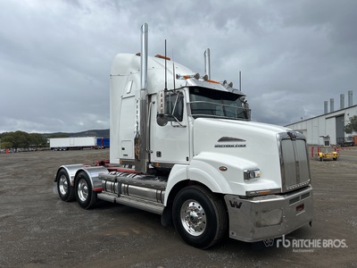2017 Western Star 5864SS 6x4 T/A Slaapcabine Trekker