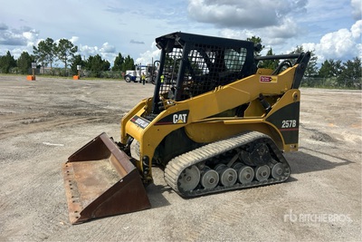 2005 Cat 257B Chargeuse sur rails compacte