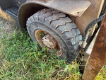 Chassis Lift with Right Front Tire