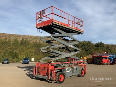 Skyjack SJ9250RT 4x4 Diesel Scissor Lift