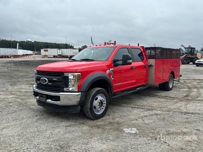 2019 Ford F-550 XL 4x4 Crew Cab Utility Truck